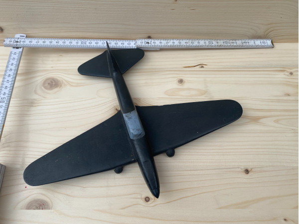 WWII German Luftwaffe Aircraft Recognition Wooden Model ILYUSHIN IL-20 /22