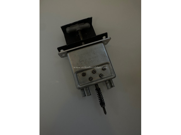 WWII German Luftwaffe Fl.21211 Starter switch Anlassschalter SSH 51/1Z WWII German Luftwaffe Fl.21211 Starter switch Anlassschalter SSH 51/1Z