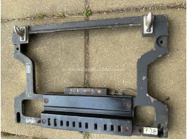 Luftwaffe, Aufhängerahmen für Umformer Fußplatte UF 10/S, Ln 27376 Originallack